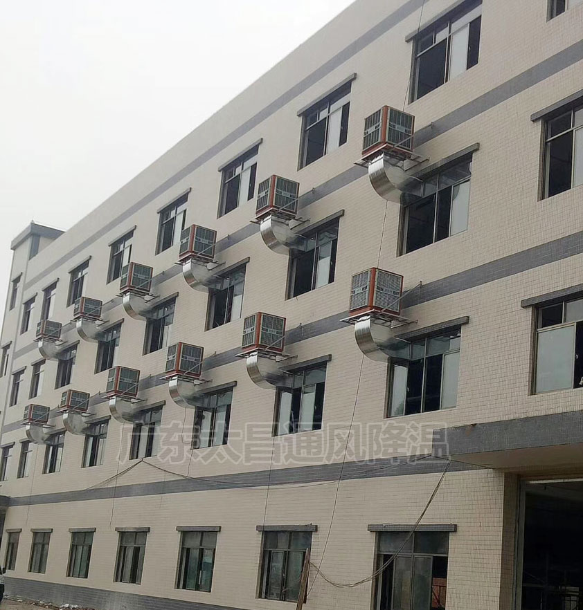 潤(rùn)東方環(huán)?？照{(diào) 實(shí)力打造省電廠房通風(fēng)降溫